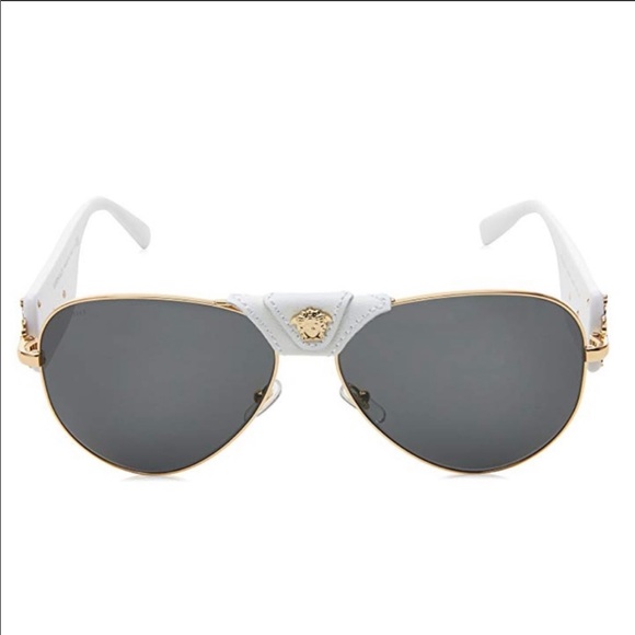 Authentic Versace sunglasses - Picture 2 of 5